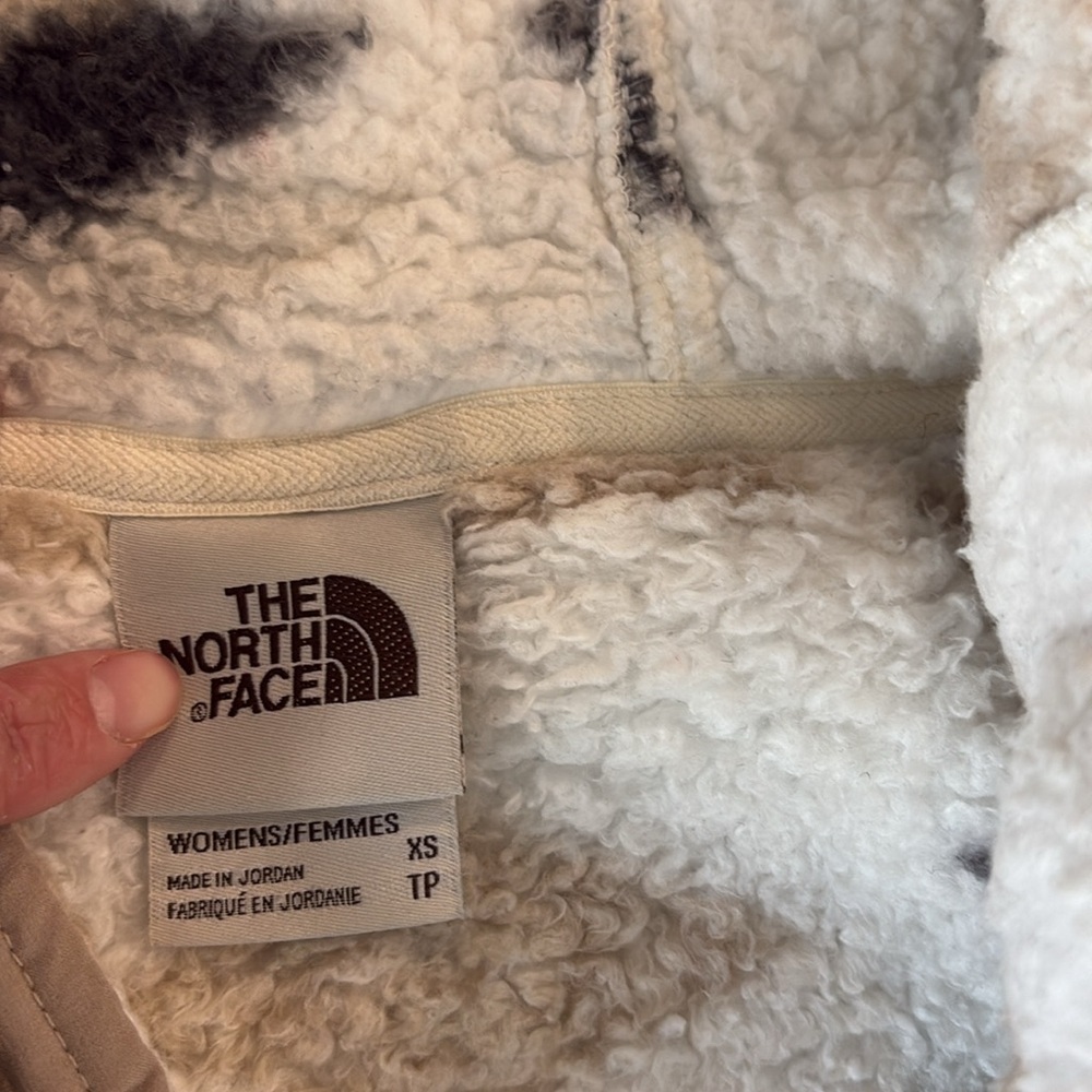 Soft warm pullover - Picture 2 of 3